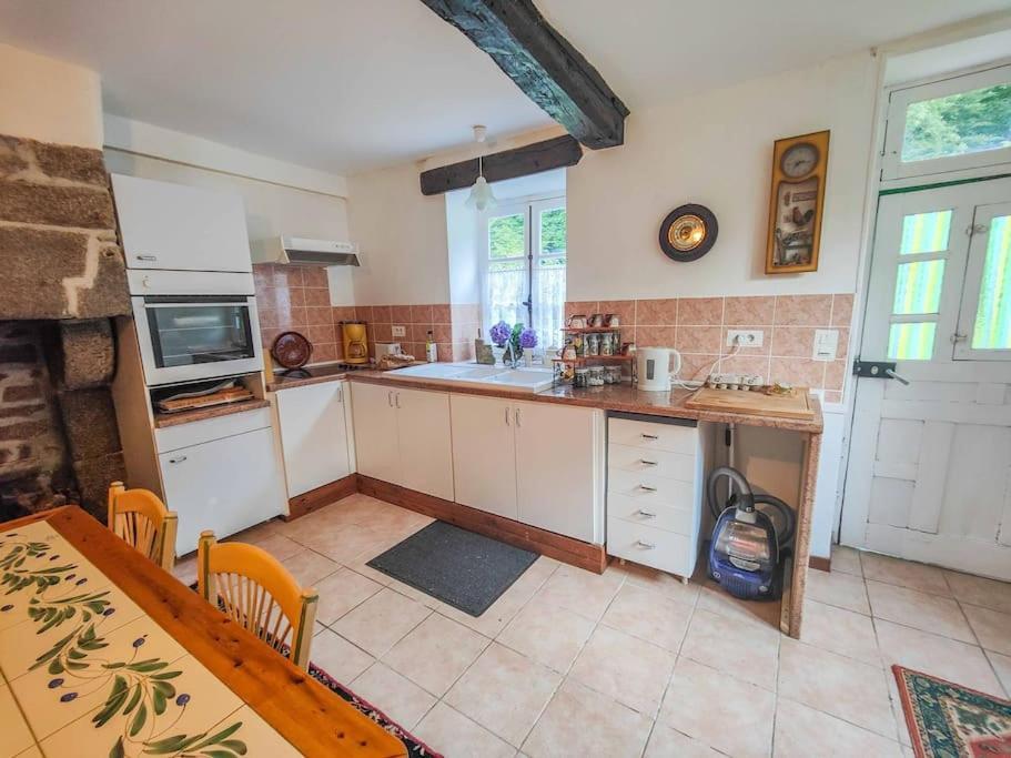 Country Side Haven Two Double Ensuite Bedrooms Couples Exclusive Rate Offered Saint-Michel-de-Montjoie Экстерьер фото